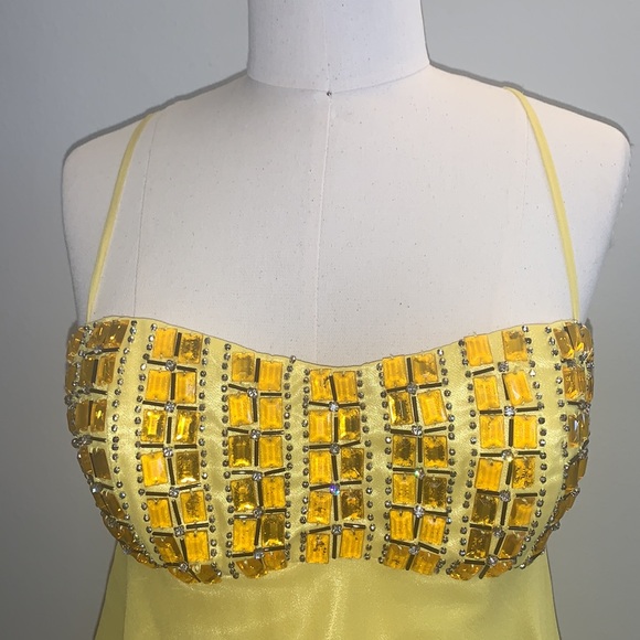 Aidan Mattox Niteline yellow silk jeweled spaghetti strap mini dress Size 6 - Picture 2 of 5